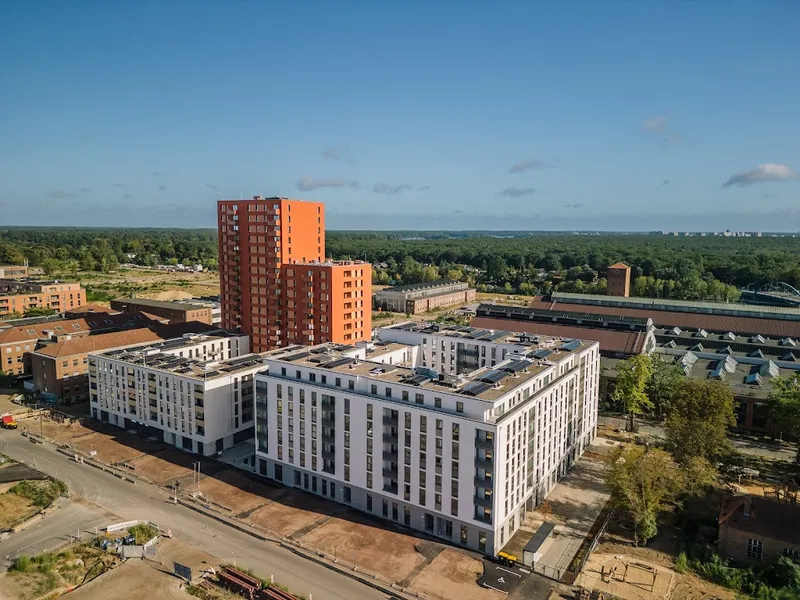Südseitige Neubauwohnung im Erstbezug / WBS 180 erforderlich — photo 1